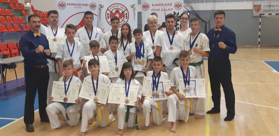 Kamikaze Dojo, campioni la Openul European de karate kyokushin
