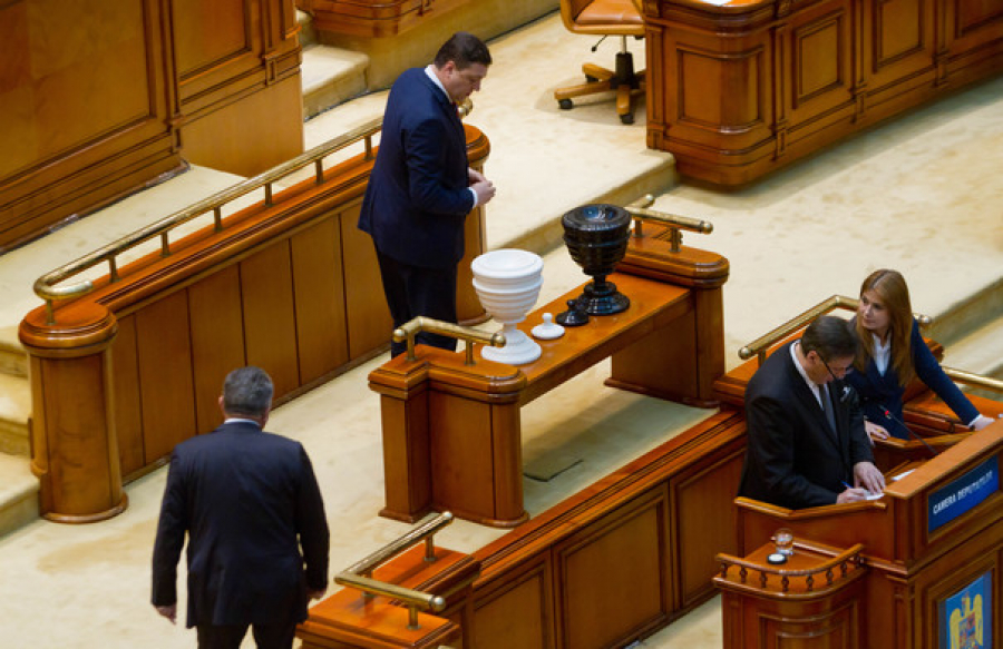 Guvernul Tudose trece primul test politic. MOȚIUNEA de cenzură a picat