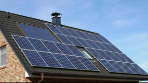 Panouri fotovoltaice pentru clienții casnici