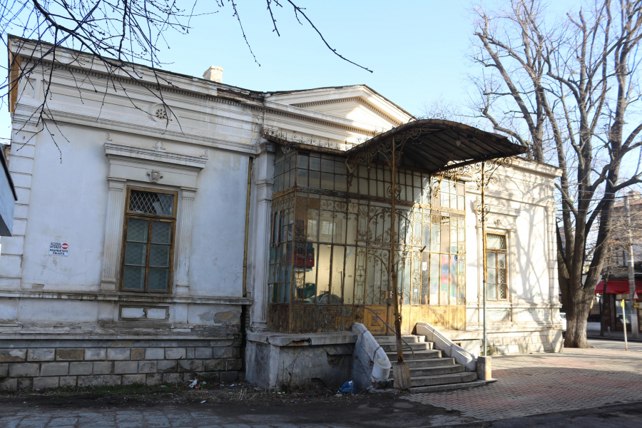 Încremenirea centrului istoric al Galaţiului. Cartierul unde nimic nu pare să se schimbe. REPORTAJ