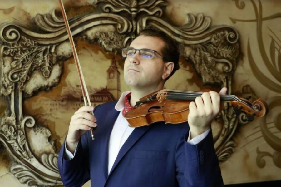 Violonistul Radu Ropotan aduce la Galați "Anotimpurile" lui Vivaldi