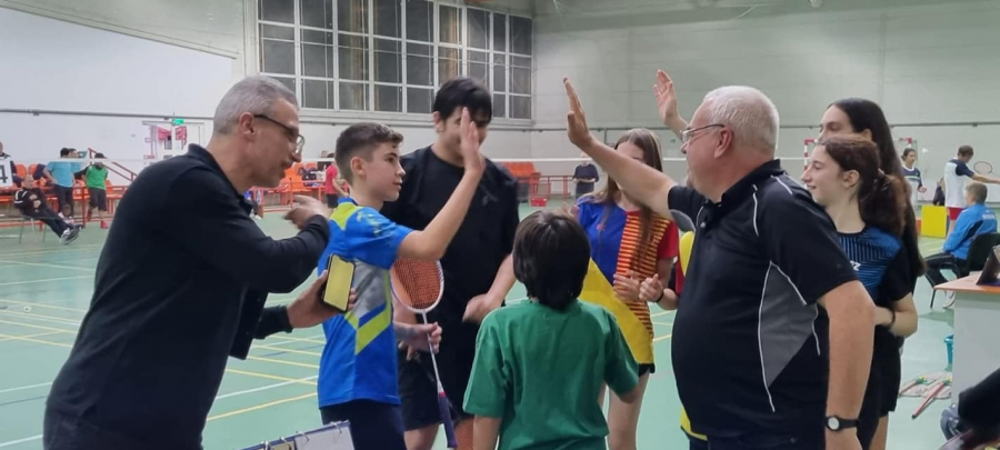 BADMINTON. Două titluri și cinci medalii la „Naționale”