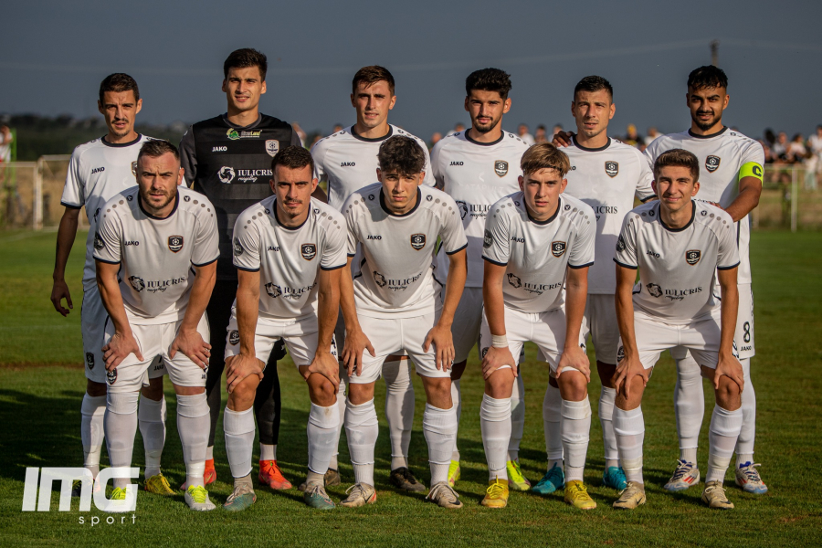 Unirea Braniștea joacă acasă