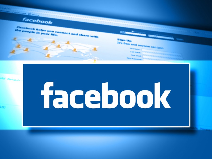 Paginile de Facebook ale celebrităţilor vor fi autentificate pe reţeaua socială