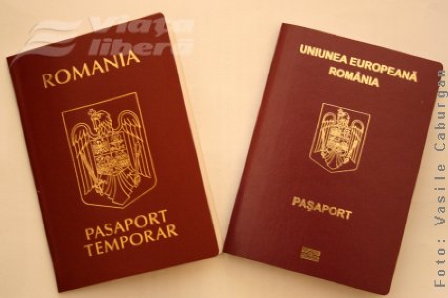 Acte şi taxe pentru paşaportul temporar al minorilor între 14 şi 18 ani