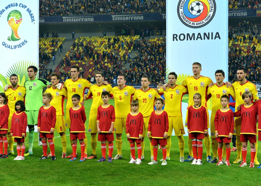 Departe de calificare / România a pierdut la două goluri diferenţă manşa tur a barajului cu Grecia