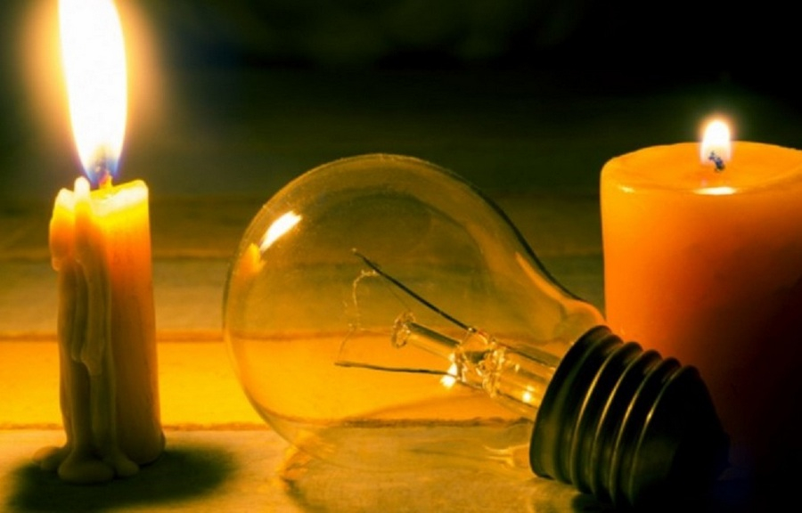 Electrica ia lumina în trei localități gălățene