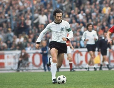 A murit legendarul fotbalist german Franz Beckenbauer