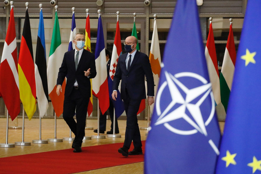 Uniunea Europeană şi NATO, consultări pe teme de Apărare