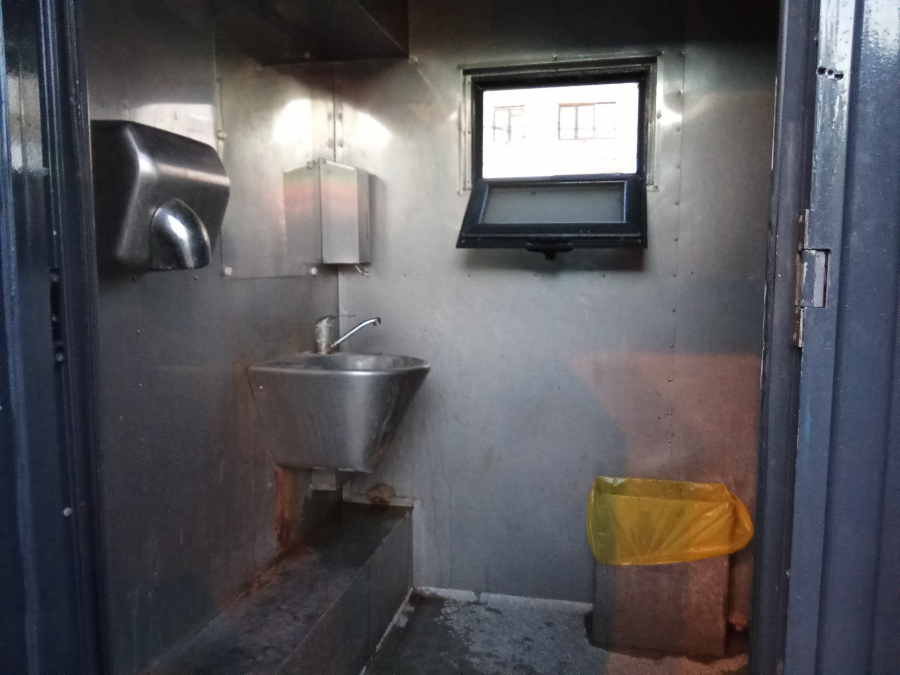 Inspectorii sanitari au găsit toaletele publice „spălate și dezinfectate”, deşi gălăţenii se plâng de mizerie