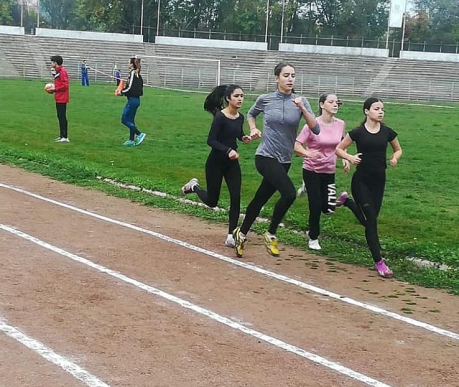 ATLETISM. Etapă judeţeană a pentatlonului liceenilor