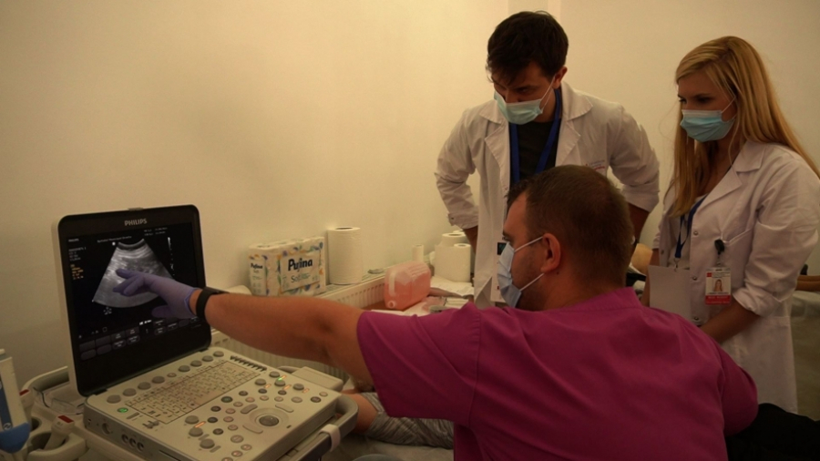 Policlinică mobilă, în căutarea celor suferinzi