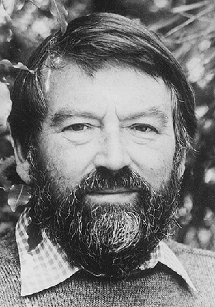Remember. John Fowles (1926-2005)