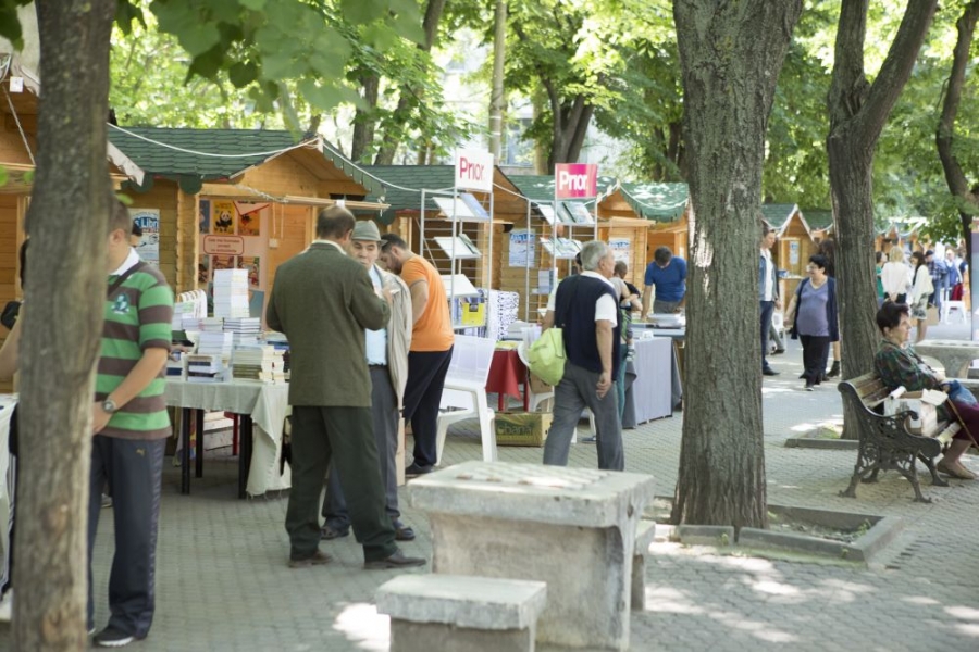 Miercuri începe Târgul de carte "Axis Libri". Peste 220 de edituri vin la Galaţi