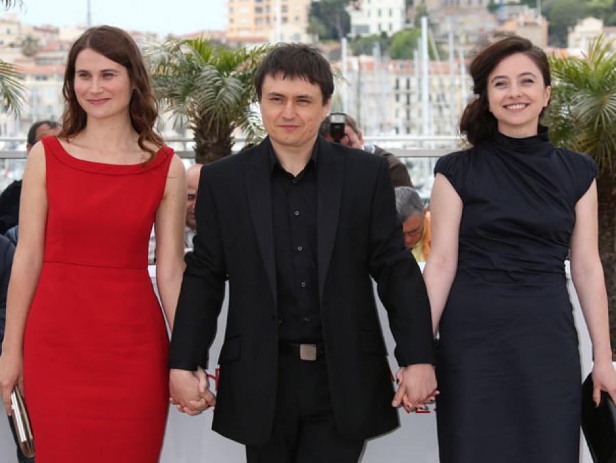 Filmul "După dealuri" regizat de Crisian Mungiu a luat două premii la Cannes