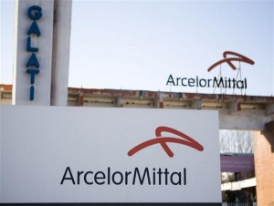 Îngrijoraţi de soarta ArcelorMittal, sindicaliştii cer naţionalizarea 