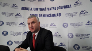 În imagine, Cezar Năstase - director executiv AJOFM Galaţi