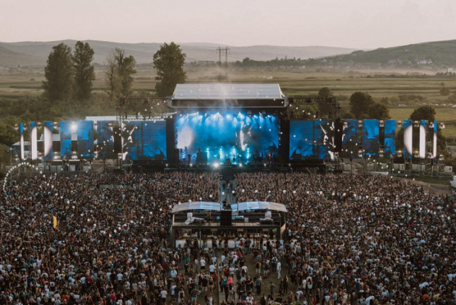 Din Galați la Electric Castle, și cu trenul