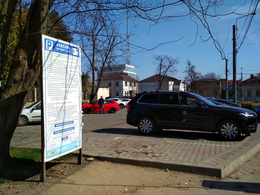 De când Gospodărire Urbană a desfiinţat „caracatiţa”, 400 de acţiuni împotriva celor care nu și-au plătit parcarea