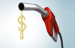 Primele PROTESTE pentru noul guvern? Supraacciza la carburanţi îi inflamează pe transportatori