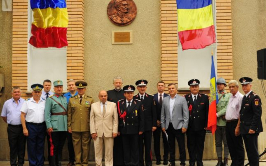 Eroul de la Mărăşeşti. Dezvelirea basoreliefului lui Eremia Grigorescu