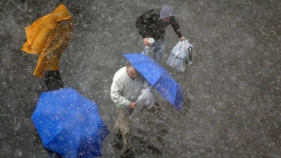 AVERTIZARE METEO/ Cod galben de ploi abundente