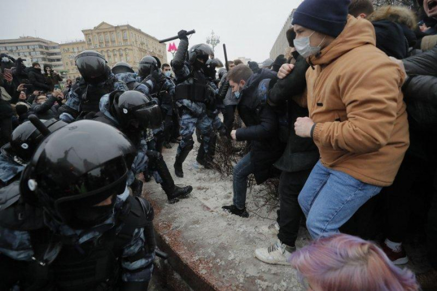 Zeci de mii de oameni au protestat în Rusia, la apelul lui Aleksei Navalnîi