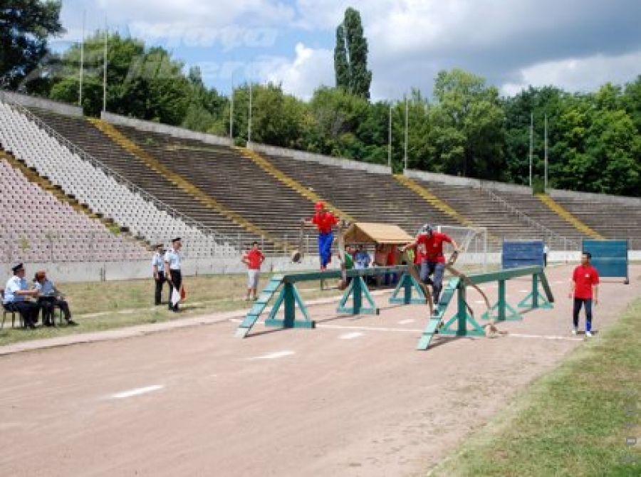 Pompierii gălăţeni vor trofeul profesioniştilor ISU