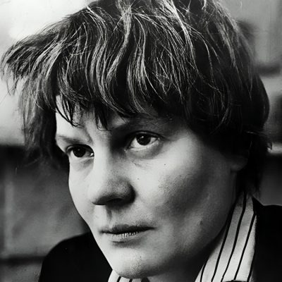 Remember. Iris Murdoch (1919-1999)