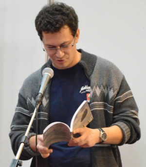 Andrei Velea îşi lansează primul roman