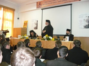 Seminariştii, despre misiunea &quot;pescarilor de oameni&quot; / Apostolatul creştin presupune &quot;prietenii sfinte&quot;