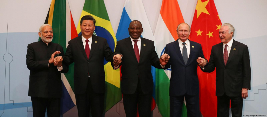 Vladimir Putin nu merge la summitul BRICS din august