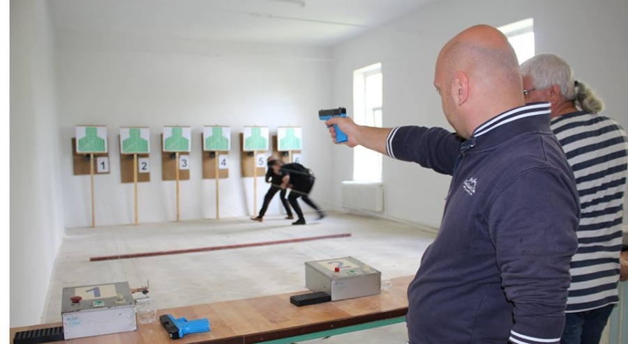 Atenţie, trag jurnaliştii! Cupa presei la tir, la Poliţia Locală