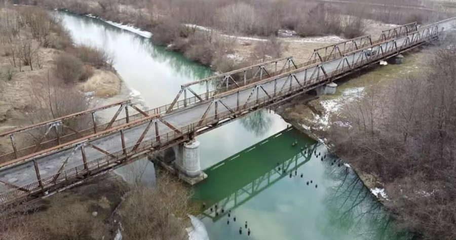 Noul pod peste Siret, oprit de gândaci și broaște protejate prin lege