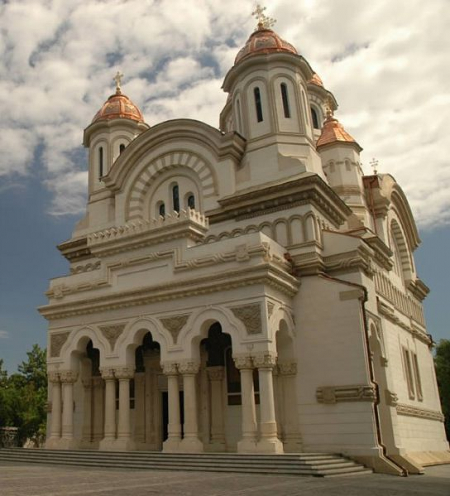 Zece ani de Arhiepiscopie la Dunărea de Jos