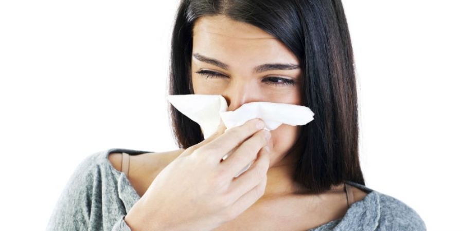 Sezonul virozelor a început în forţă | Cum vă puteţi proteja de răceli şi pneumonii