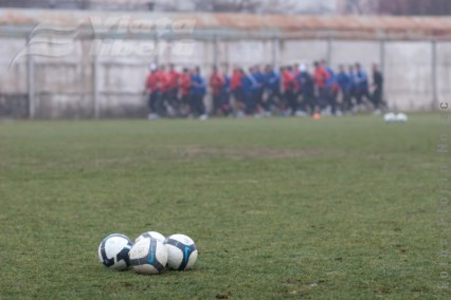 Cantonament: Oţelul şi mingea de la ora 5