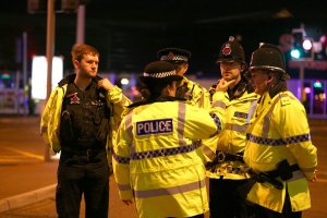 UPDATE | ISIS revendică atacul din Manchester. Trei suspecți au fost arestați
