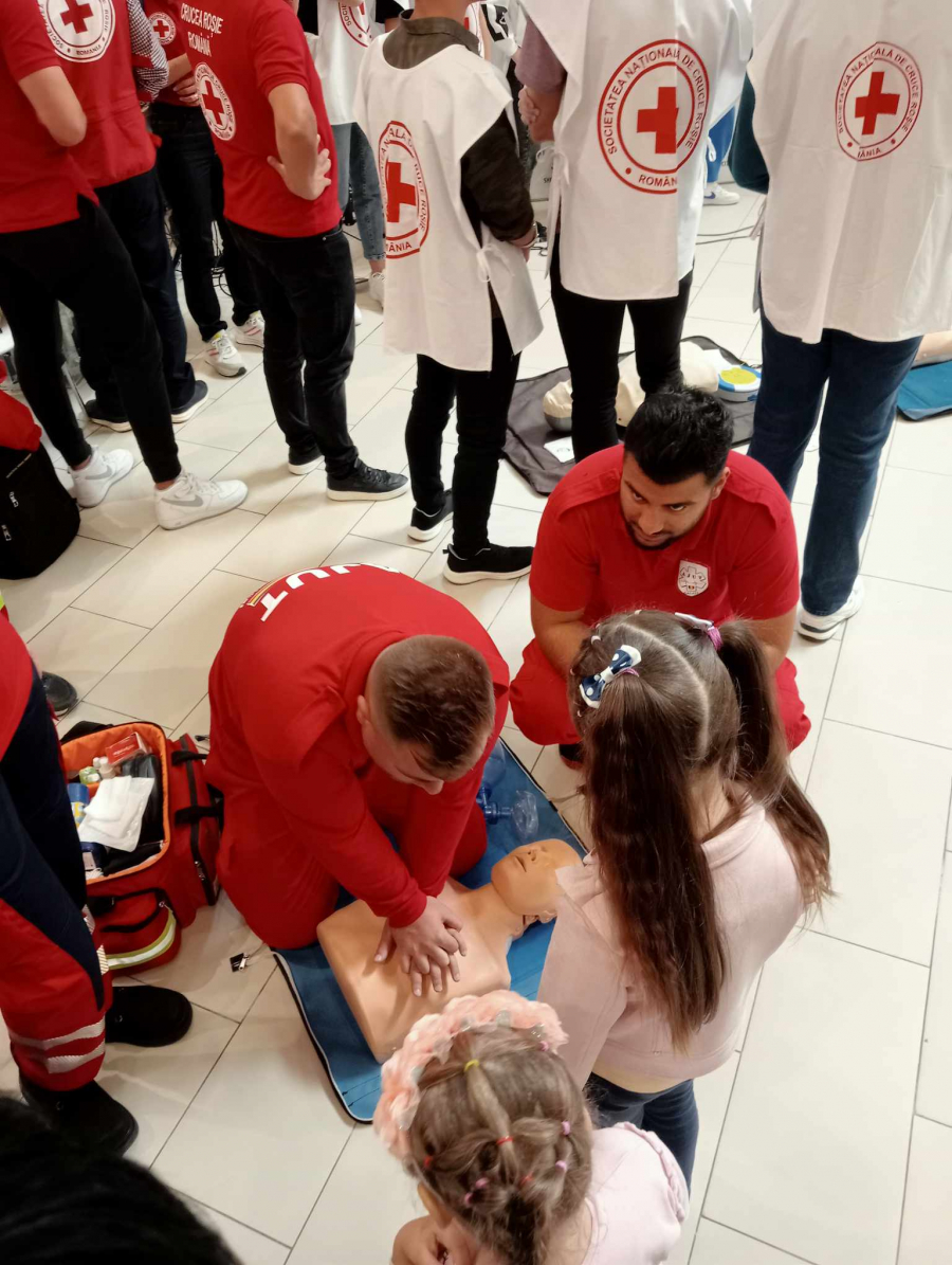 "Maratonul Resuscitării", la Shopping City Galați (FOTO și VIDEO)