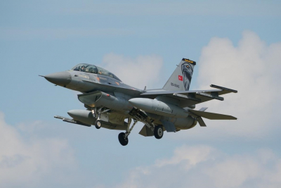 Avioane F-16 pentru Turcia, la schimb cu extinderea NATO