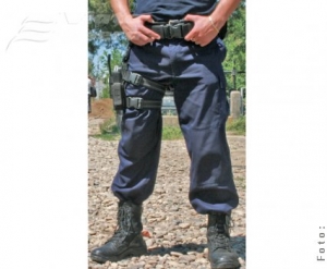Jandarmii păzesc, Oţelul se menţine