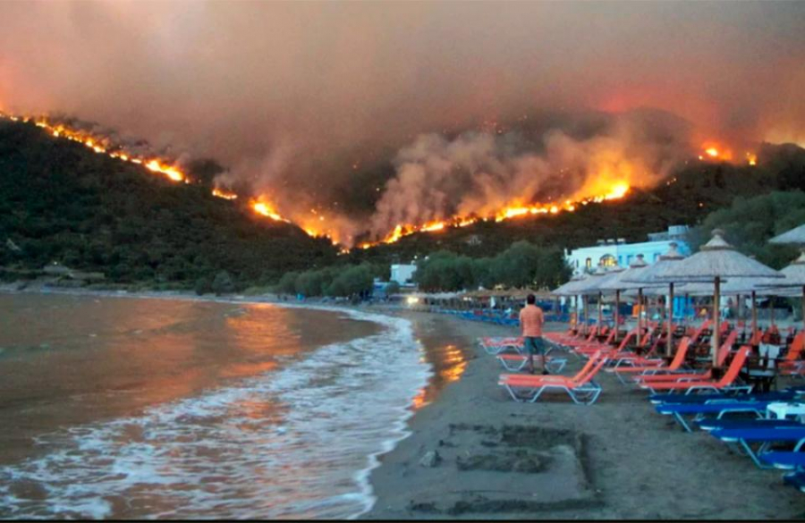 UPDATE BILANȚ | Grecia, răvăşită de incendii şi furtuni puternice