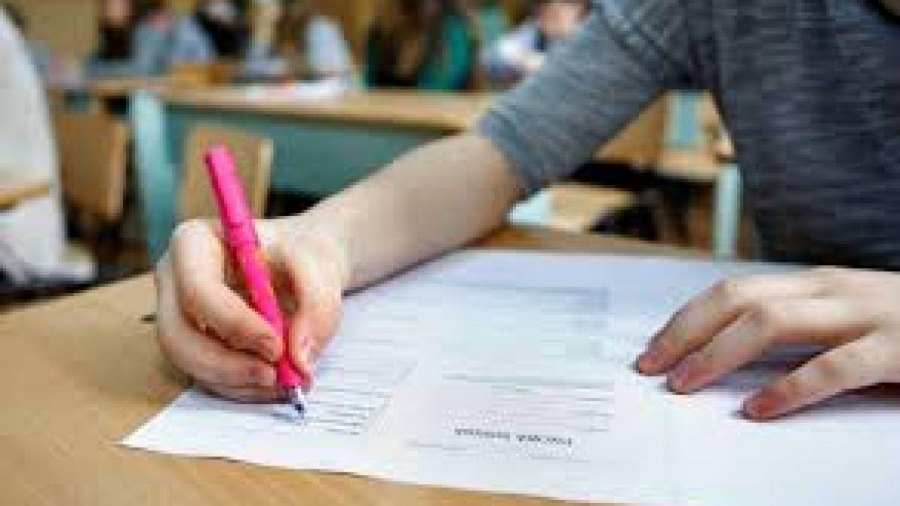 Peste 160 de elevi nu participă la simularea Evaluării Naţionale