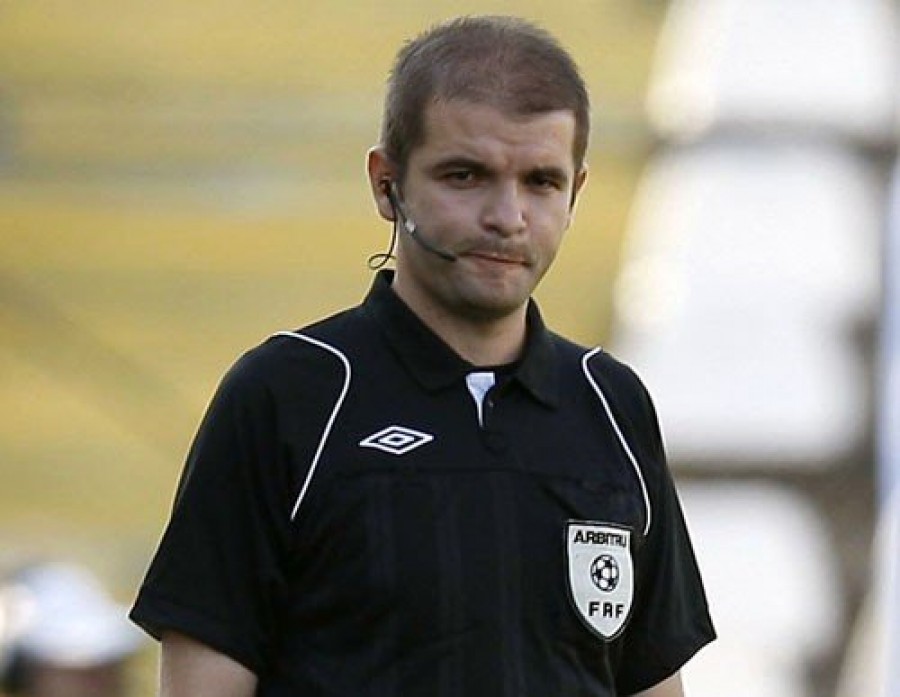 Steaua bate Oţelul ajutată din nou de arbitraj