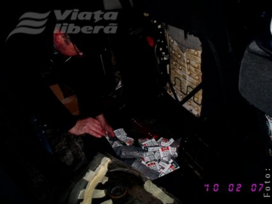Oamenii trec, traficul se amână