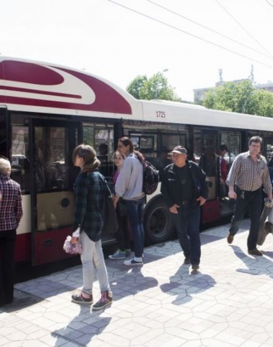 De luni, ADIO MAXI-TAXI! Transportul local va fi asigurat doar de TRANSURB