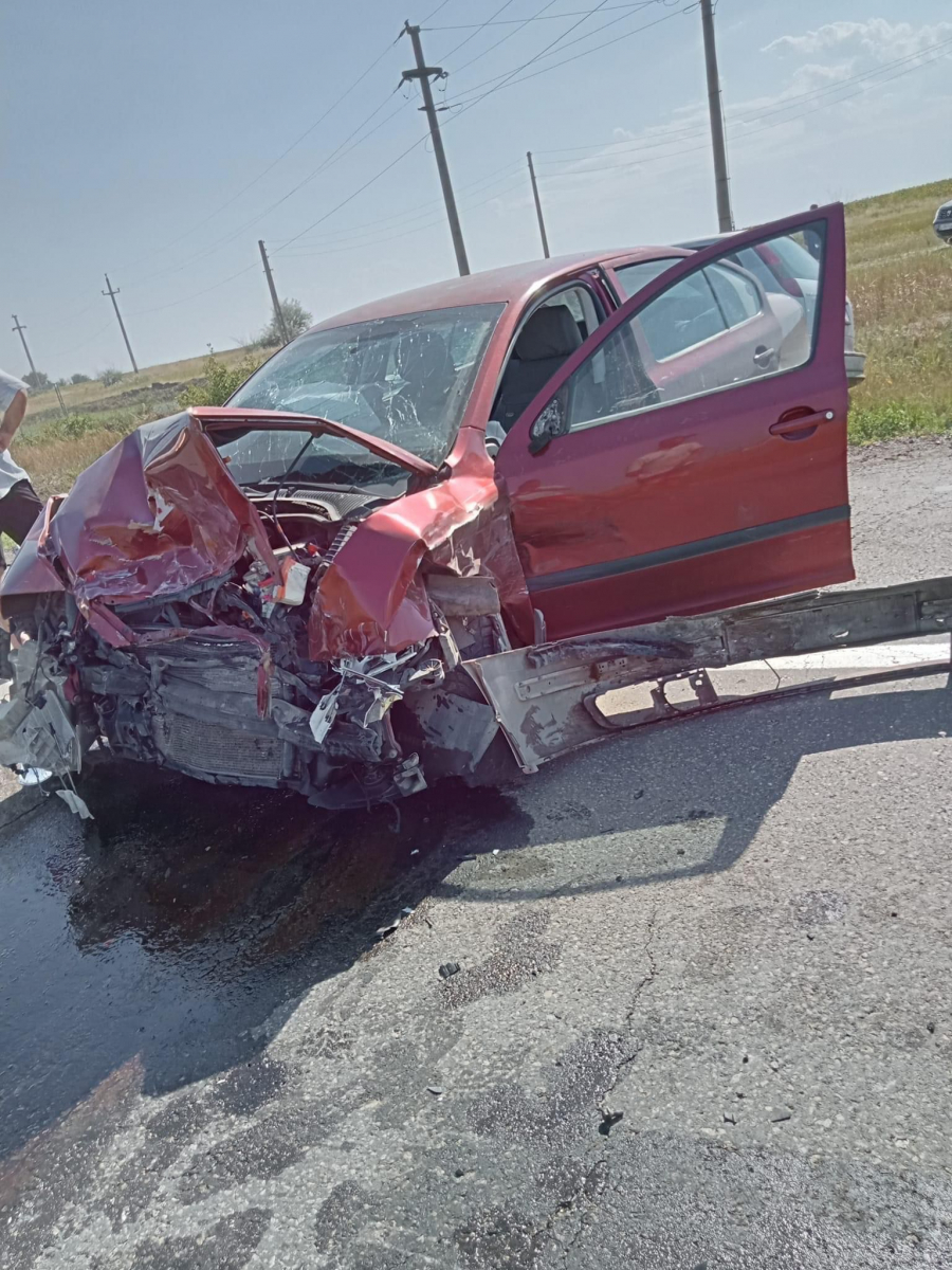 Trei persoane rănite într-un accident rutier, între Schela și Slobozia Conachi