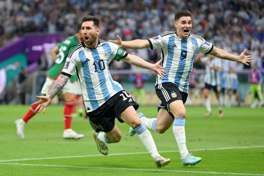 SPECIAL DE MONDIAL. Argentina - Mexic 2-0: Argentina trăiește!