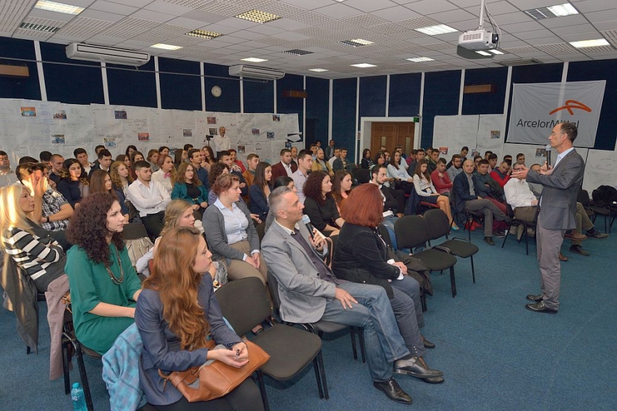 Studenţi din trei oraşe - absolvenţi ai ȘCOLII DE VARĂ ArcelorMittal