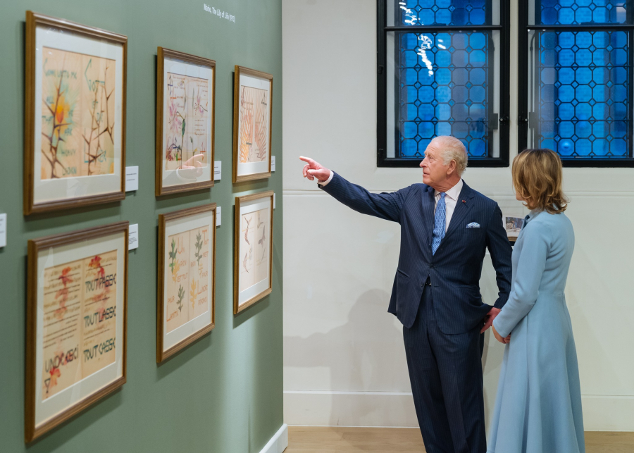 Regele Charles al III-lea, în vizită la „Maria a României. Regina artistă“